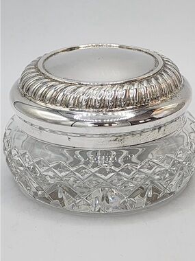 Vintage Waterford Levagh small powder Crystal jar.